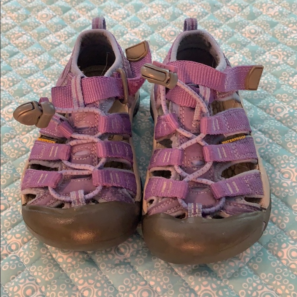 Purple keens